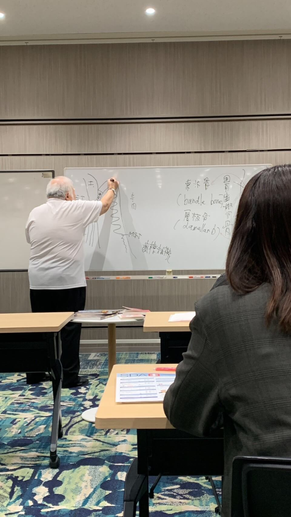 インプラント沖縄Micデンタル歯科衛生士